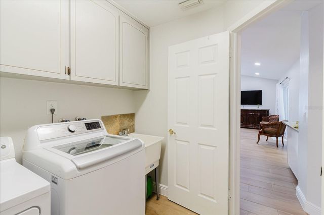 8112 GOLDEN BEAR LOOP, Port Richey, FL 34668