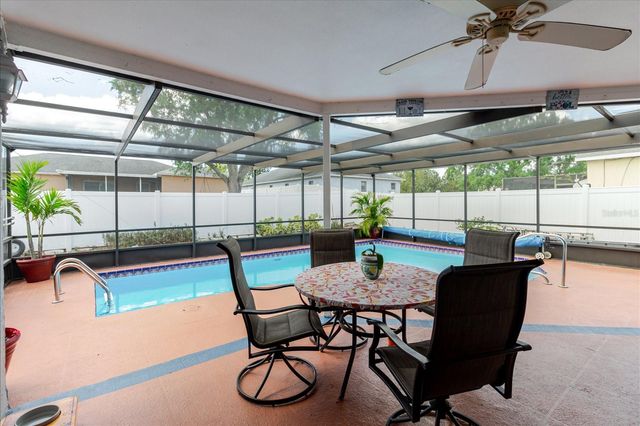 8112 GOLDEN BEAR LOOP, Port Richey, FL 34668