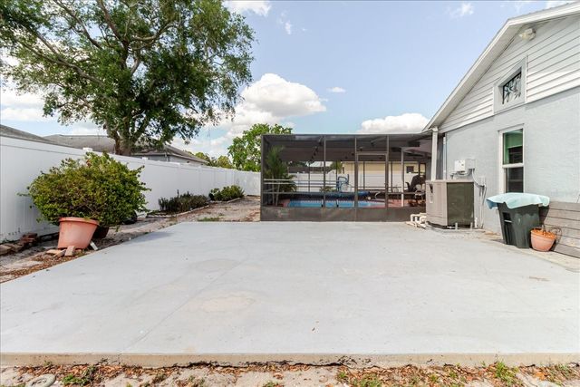 8112 GOLDEN BEAR LOOP, Port Richey, FL 34668