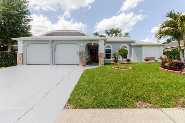 8112 GOLDEN BEAR LOOP, Port Richey, FL 34668