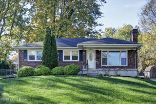 5004 Cedar Brook Ct, Louisville, KY 40219