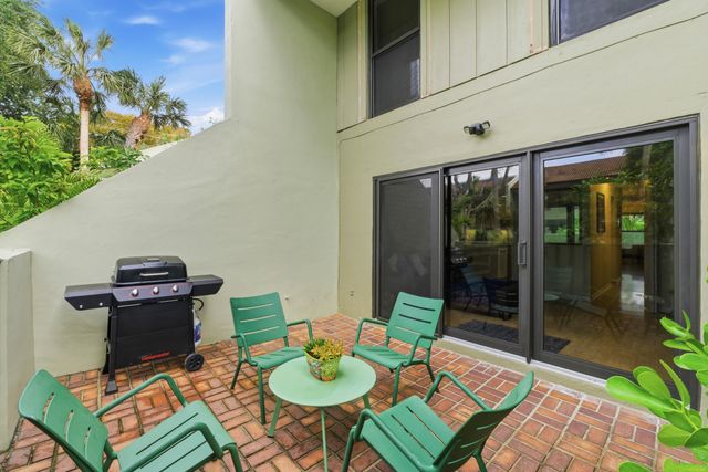 6043 Bayview Drive 6043, Fort Lauderdale, FL 33308