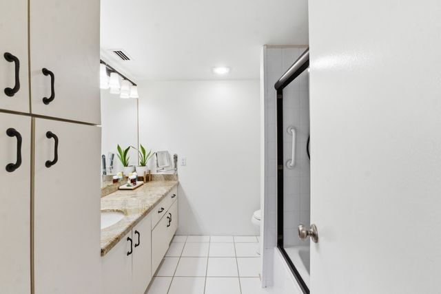 6043 Bayview Drive 6043, Fort Lauderdale, FL 33308