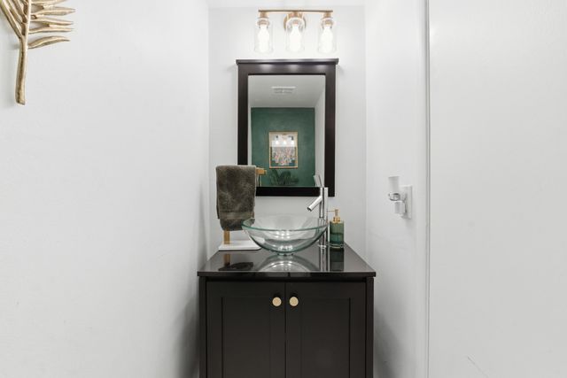 6043 Bayview Drive 6043, Fort Lauderdale, FL 33308