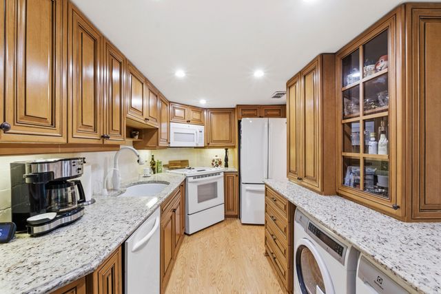 6043 Bayview Drive 6043, Fort Lauderdale, FL 33308