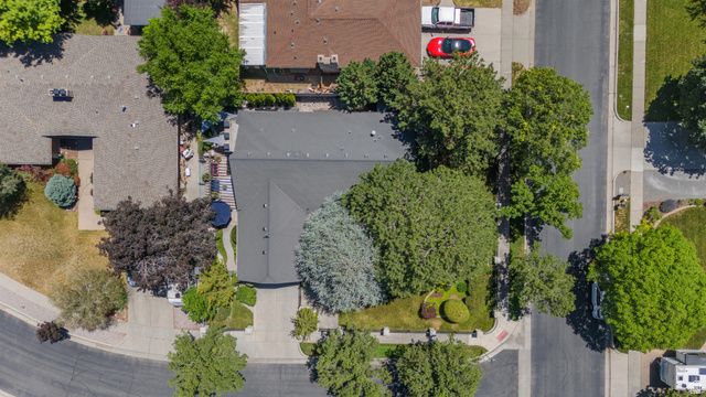 1540 E STONEMOOR CIR, Murray, UT 84121