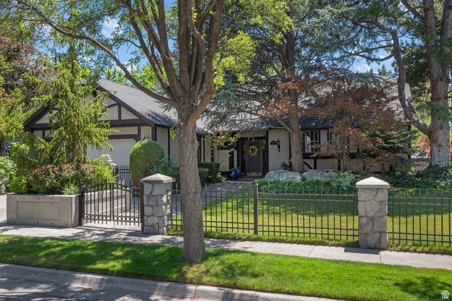 1540 E STONEMOOR CIR, Murray, UT 84121
