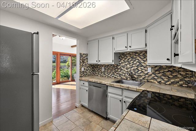 42754 Lyric Court, Northville Township, MI 48167