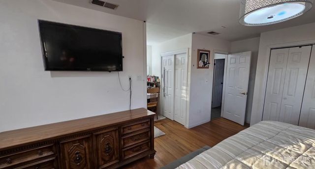 7 Stradford Road, Sayreville, NJ 08859