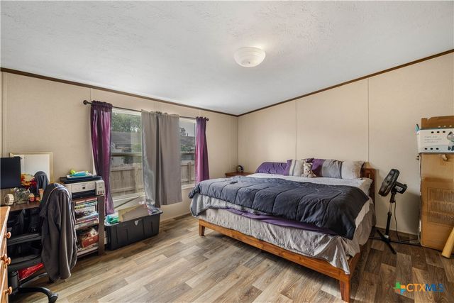 111 Charles St., Cuero, TX 77954