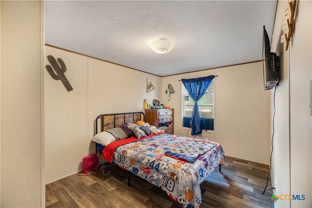 111 Charles St., Cuero, TX 77954