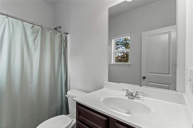 330 St Annes Place, Covington, GA 30016