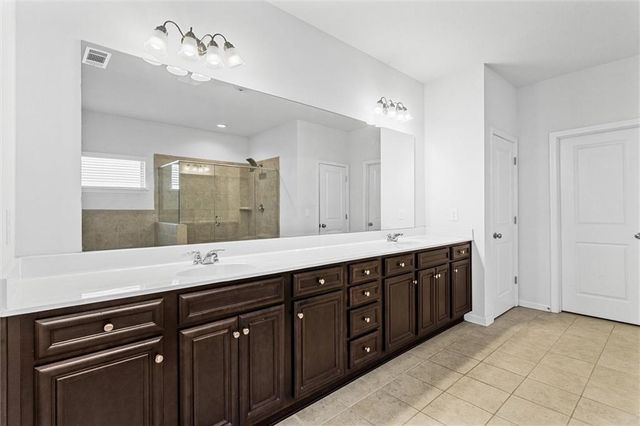 330 St Annes Place, Covington, GA 30016