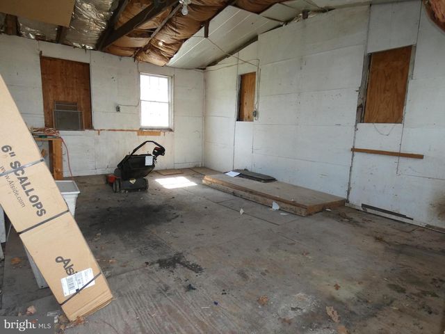 208 E HIGH ST, Elizabethtown, PA 17022