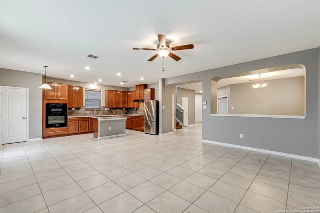 8004 Expectation, San Antonio, TX 78254