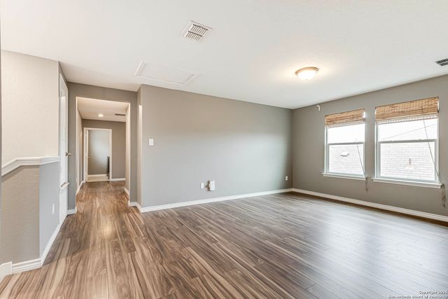 8004 Expectation, San Antonio, TX 78254