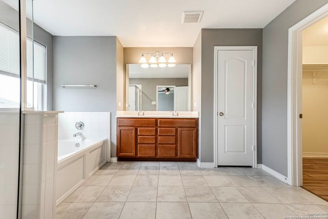 8004 Expectation, San Antonio, TX 78254