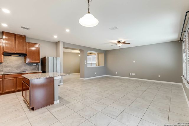 8004 Expectation, San Antonio, TX 78254