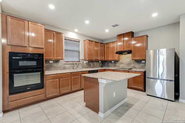 8004 Expectation, San Antonio, TX 78254