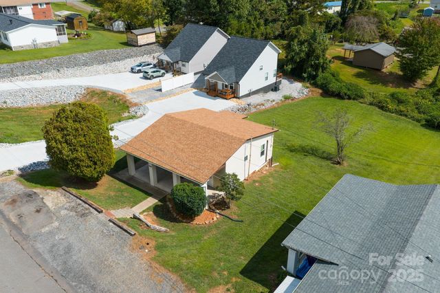 610 Miller Avenue, Marion, NC 28752