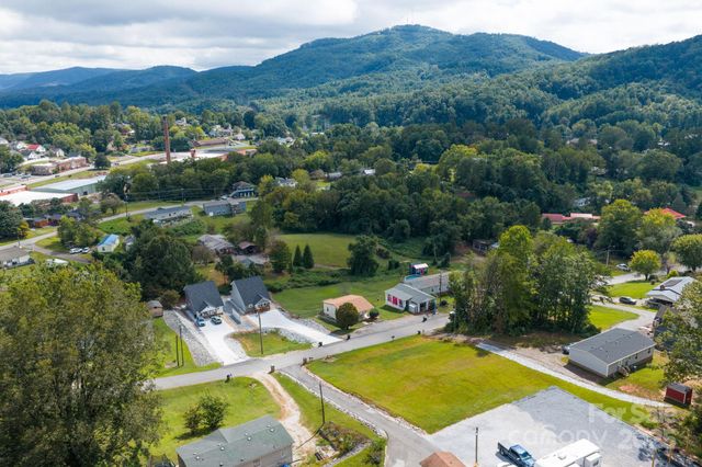 610 Miller Avenue, Marion, NC 28752