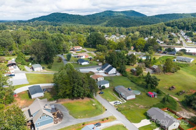 610 Miller Avenue, Marion, NC 28752