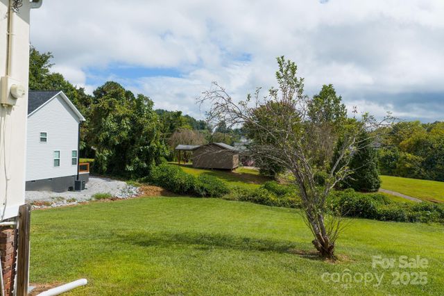 610 Miller Avenue, Marion, NC 28752