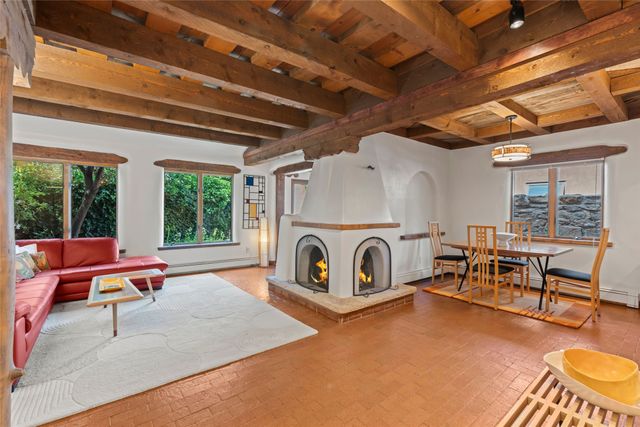134 W Houghton Street D, Santa Fe, NM 87505