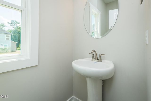 136 Ambergate Court, Rocky Mount, NC 27804