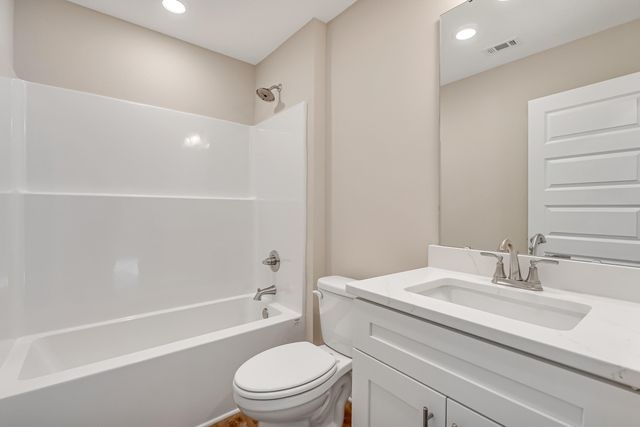 2802 Blackbird Court, Crestview, FL 32539