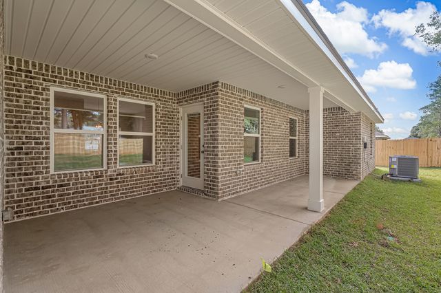 2802 Blackbird Court, Crestview, FL 32539