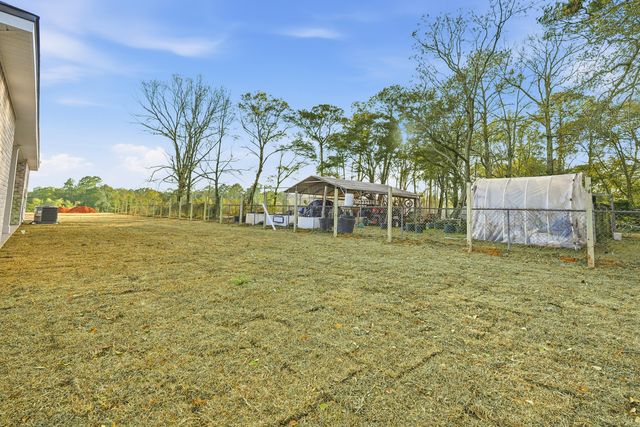 2802 Blackbird Court, Crestview, FL 32539