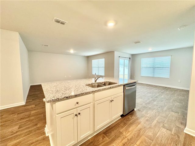 38 Autumns Wood Drive, Brunswick, GA 31525