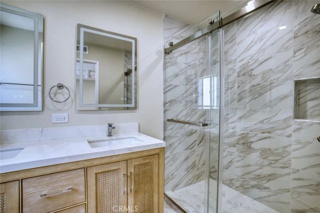 830 N Dalton 112, Azusa, CA 91702