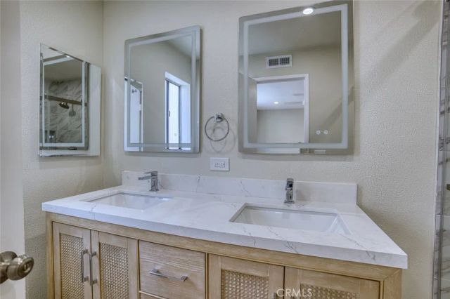 830 N Dalton 112, Azusa, CA 91702
