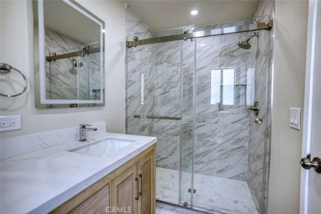830 N Dalton 112, Azusa, CA 91702