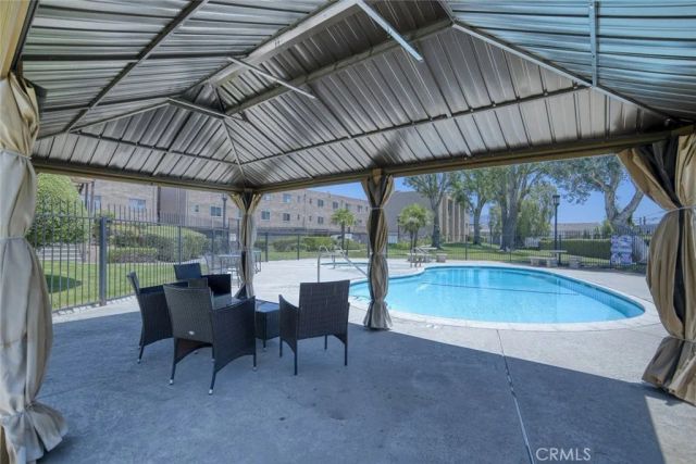 830 N Dalton 112, Azusa, CA 91702