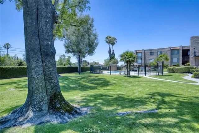 830 N Dalton 112, Azusa, CA 91702