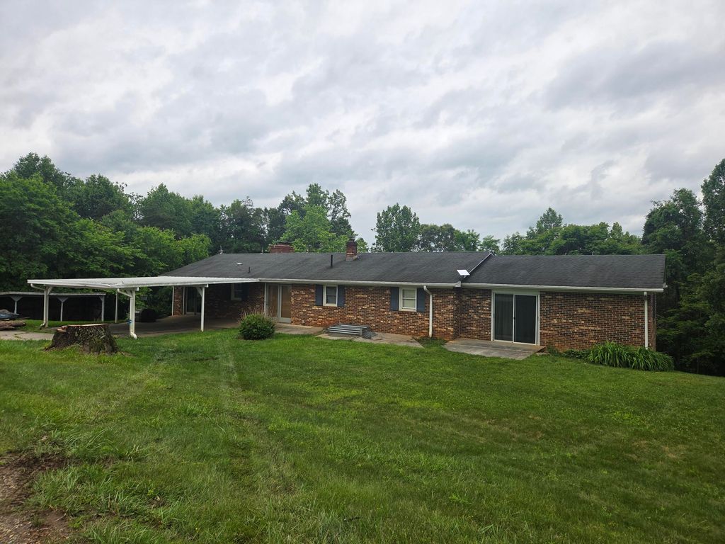 552 Antioch RD, Rocky Mount, VA 24151