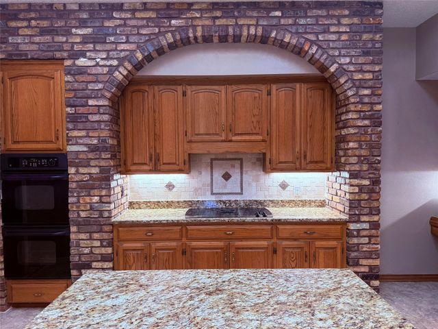 12098 Squirrel Road, Pittsburg, TX 75686