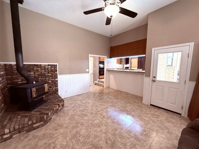 12098 Squirrel Road, Pittsburg, TX 75686