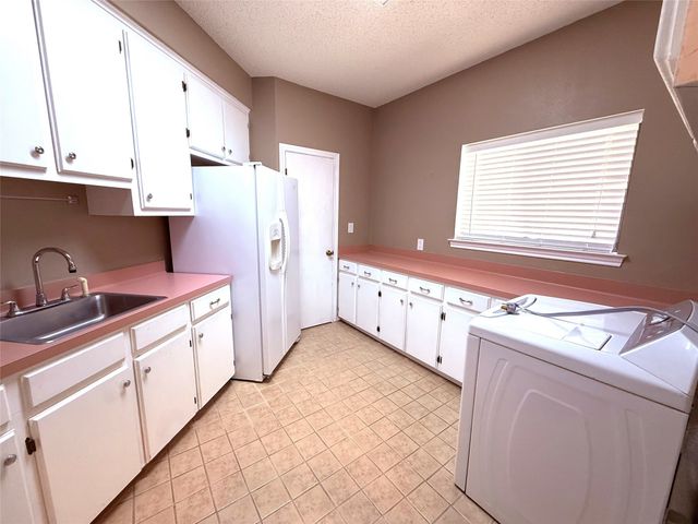 12098 Squirrel Road, Pittsburg, TX 75686