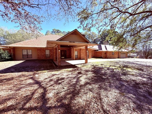 12098 Squirrel Road, Pittsburg, TX 75686