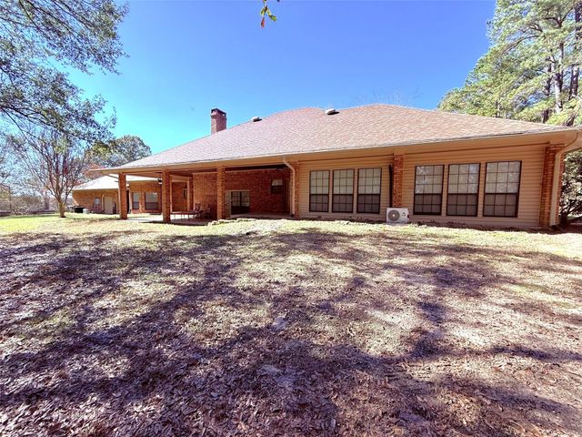 12098 Squirrel Road, Pittsburg, TX 75686