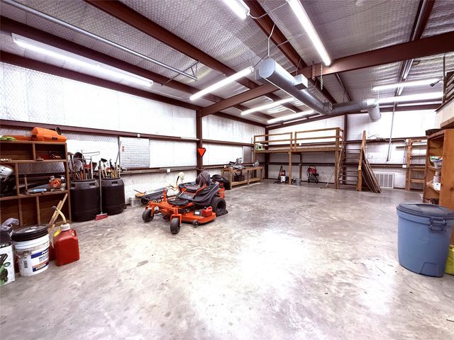 12098 Squirrel Road, Pittsburg, TX 75686