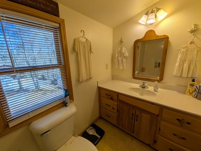 183 Ray-Mar Acres Drive, Murphy, NC 28906