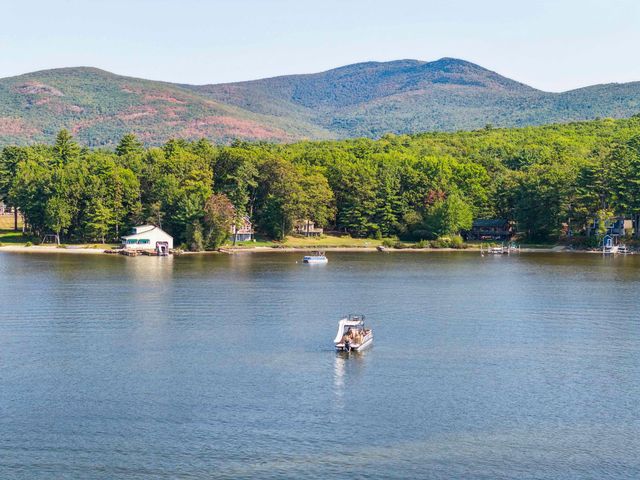 3 Brewster Road, Tuftonboro, NH 03816