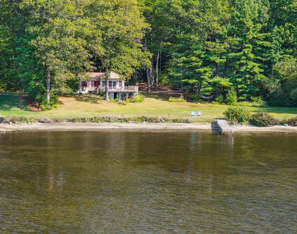 3 Brewster Road, Tuftonboro, NH 03816