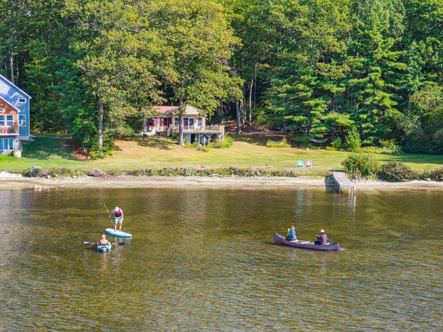 3 Brewster Road, Tuftonboro, NH 03816