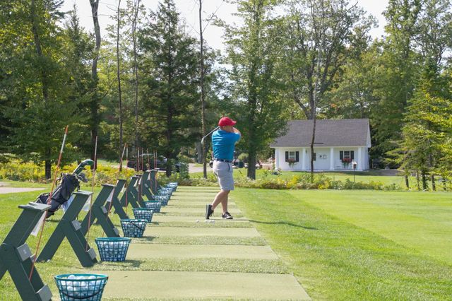 3 Brewster Road, Tuftonboro, NH 03816